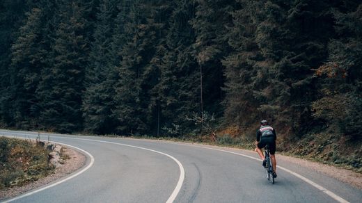 5 consejos para mejorar tu técnica de subida en las rutas