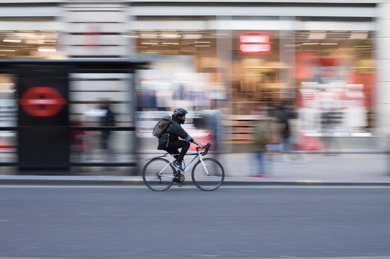 5 consejos para circular por la ciudad con tu bici eléctrica
