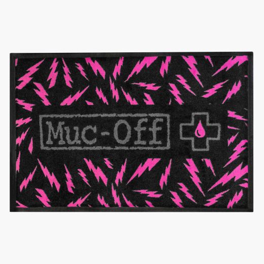 Alfombra Absorbente Muc-Off 600x900mm Negro/Rosa 🖤💖 | Protección y Limpieza para Taller y Bici 🚴‍♂️