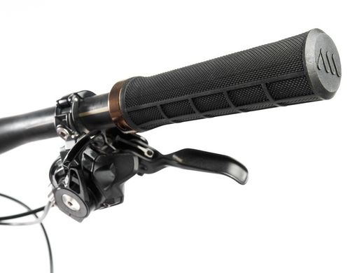 Puños Bici AMS Berm Grips - Red Bull Rampage Negros: Rendimiento Extremo y Estilo Exclusivo para tu Bicicleta