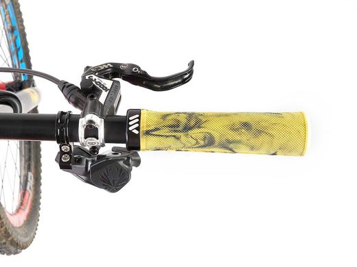 Puños Bicicleta AMS Berm Grips - Amarillo Camo: Comodidad y Estilo Audaz para tu Bici