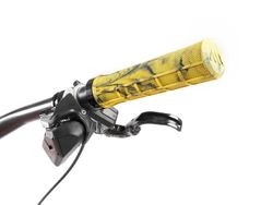 Puños Bicicleta AMS Berm Grips - Amarillo Camo: Comodidad y Estilo Audaz para tu Bici