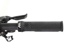 Puños para Bici AMS Cero Grips - Negros: Control, Comodidad y Estilo en Cada Ruta