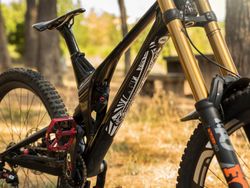 Protector de Cuadro para Bicicleta AMS Frame Guard Extra - Ronin/Black