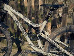 Protector de Cuadro para Bicicleta AMS Frame Guard Full - Zebra Gris