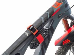 🔴🚴‍♂️ Correa de Velcro AMS Rojo  – Comodidad y estilo en un color vibrante