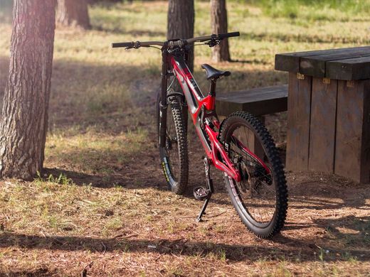 🚴‍♂️⚙️ Soporte Portátil AMS Negro – Comodidad y estabilidad para tu bicicleta