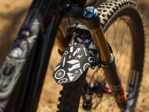 🚵‍♂️ Guardabarros AMS Mud Guard – Joy Ride/White  🎉 Protección y estilo para cada aventura
