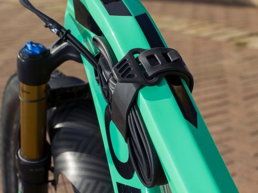 ⚫🚴‍♂️ Correa AMS OS Strap Black  – Elegancia y funcionalidad en un solo accesorio