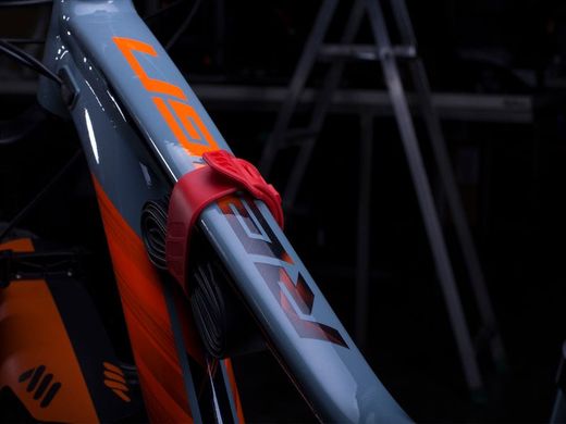 🔴🚴‍♂️ Correa AMS OS Strap Roja  – Estilo y resistencia en cada movimiento