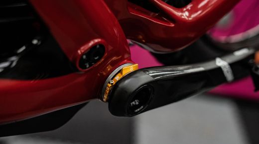Arandela Ajuste Eje Pedalier Muc-Off ⚙️ para Bielas DUB 🚴‍♂️ | Aluminio Oro 🥇 | Precisión y Estilo Premium 🔧✨