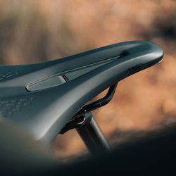 Sillín Gravel Fizik Argo Terra X1 Carbon Negro 160mm