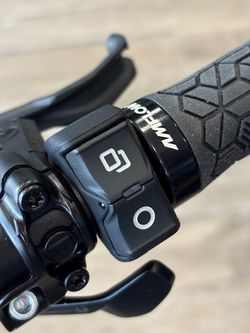 ⚡🚵‍♂️ Bicicleta AMFLOW PL CARBON (800 Wh) | Ligereza, Potencia y Autonomía para el MTB Eléctrico de Nueva Generación 🔥💎