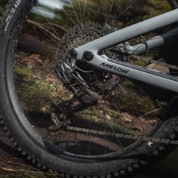 🚴‍♂️🔥 Bicicleta AMFLOW PR Carbon Pro – Rendimiento Premium, Ligereza y Control para MTB