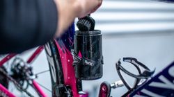 ⚙️🖤 Bidón Muc-Off Portaherramientas 450 cc Negro – Almacenaje seguro para tus herramientas 🚴‍♂️🔧💼