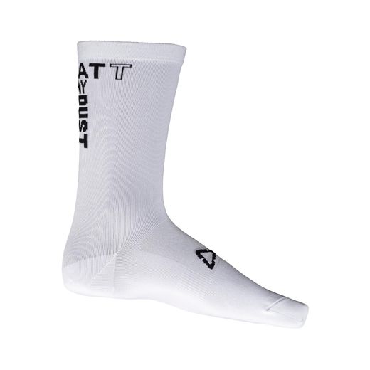 🏔️🔥 Calcetines Leatt MTB Endurance Blanco – Comodidad, Transpirabilidad y Estilo en Cada Pedalada
