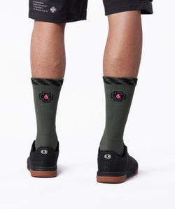 🧦💚🚴‍♂️ Calcetines Muc-Off Technical Riders Verde | Rendimiento, Confort y Estilo Rider