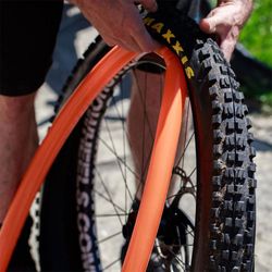 Cámara Tubolito Tubo Mtb (27,5″ Plus X 2,5″-3,0″)