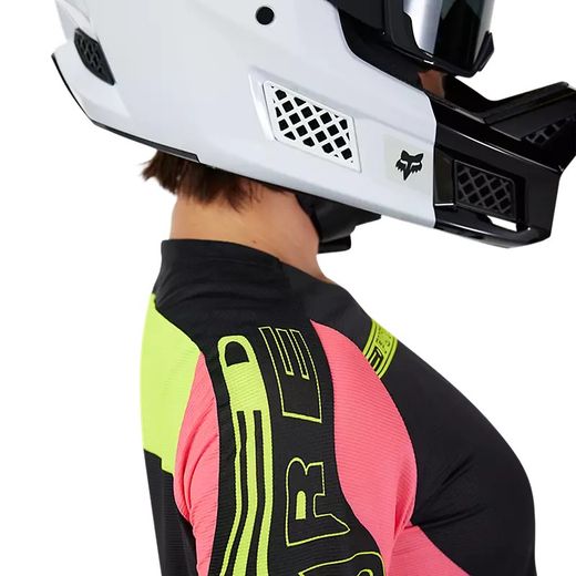 👕🚵‍♀️ Camiseta Fox de Manga Larga Flexair Elevated para Mujer– Confort y Estilo para Ciclistas de MTB Color Negro