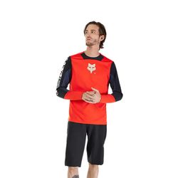 🔥 Camiseta Fox Defend Elevated – Resistencia y Estilo para el MTB (Rojo Fluorescente) 🔥