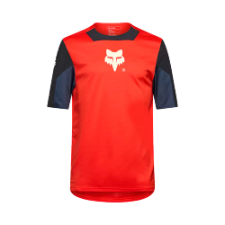 🦊 Camiseta Fox Elevated Defend Manga Corta – Comodidad y Resistencia para MTB y Outdoor 🚵‍♂️🌿
