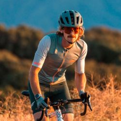 💚🚴‍♀️ Camiseta Leatt MTB Endurance 6.0 Verde Mist | Comodidad y estilo en tus rutas 🌿✨