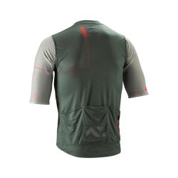 💚🚴‍♀️ Camiseta Leatt MTB Endurance 6.0 Verde Mist | Comodidad y estilo en tus rutas 🌿✨