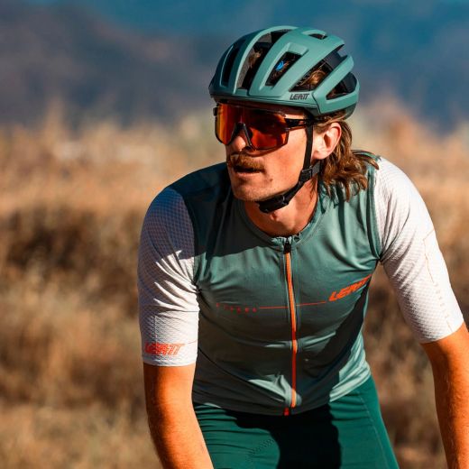 💚🚴‍♀️ Camiseta Leatt MTB Endurance 6.0 Verde Mist | Comodidad y estilo en tus rutas 🌿✨