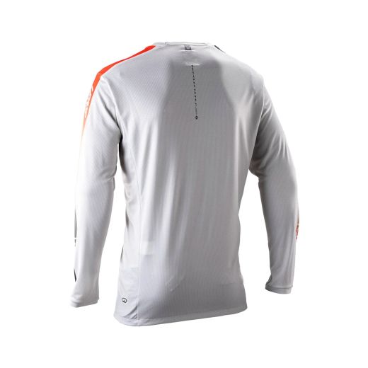 🤍🚴‍♂️ Camiseta Leatt MTB Gravity 4.0 Manga Larga Blanco Cream – Estilo, protección y rendimiento en cada ruta 💨🔥