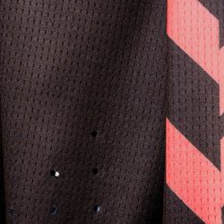 🖤🚵‍♀️ Camiseta Leatt MTB Gravity 4.0 Manga Larga Mujer Race Negro – Rendimiento, protección y estilo racing ⚡🔥