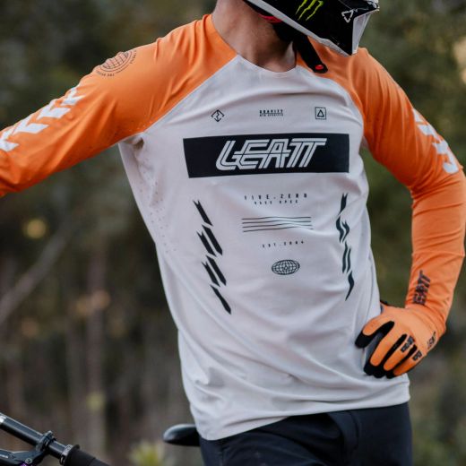 ⚡🚵‍♂️ Camiseta Leatt MTB Gravity 5.0 Amarillo Race – Rendimiento, protección y estilo de competición 💥🏁