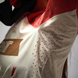 ❤️🚵‍♀️ Camiseta Leatt MTB Gravity 5.0 Mujer Rojo Race – Rendimiento, estilo y velocidad sin límites ⚡🔥