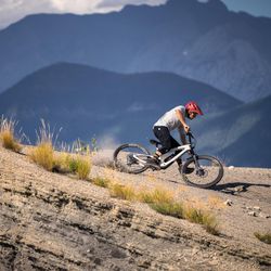 Camiseta Leatt MTB Trail 1.0 X-Flow Cream | Transpirabilidad, Comodidad y Estilo para Ciclistas de MTB