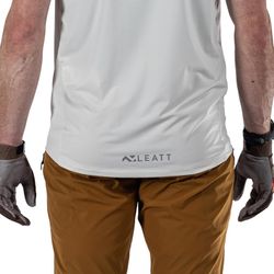 Camiseta Leatt MTB Trail 1.0 X-Flow Cream | Transpirabilidad, Comodidad y Estilo para Ciclistas de MTB