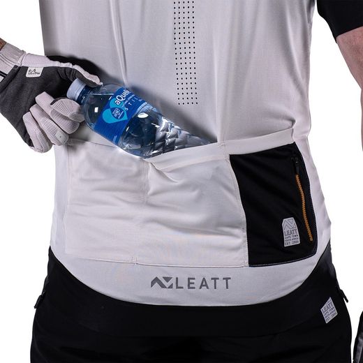 Camiseta Leatt MTB Trail 3.0 Cream | Estilo, Comodidad y Alto Rendimiento para Ciclistas de MTB