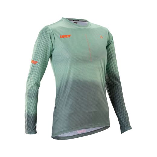 🌿🚴‍♀️ Camiseta Leatt MTB Trail 3.0 Manga Larga Mujer Verde Mist | Comodidad y estilo en cada ruta 💚✨