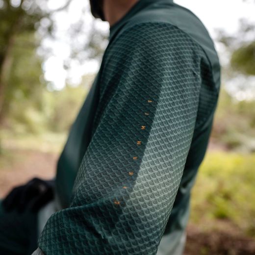 💚🚵‍♀️ Camiseta Leatt MTB Trail 3.0 Manga Larga Verde Spruce | Rendimiento, comodidad y estilo en cada ruta 🌲