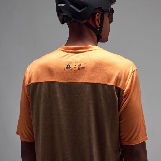 💛🚵‍♂️ Camiseta Leatt MTB Trail 4.0 Amarillo Lager | Comodidad y estilo en tus rutas 🌄✨