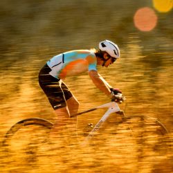 🚵‍♀️🔥 Camiseta Leatt MTB Endurance 3.0 – Blanco Heatmap 🤍🌡️