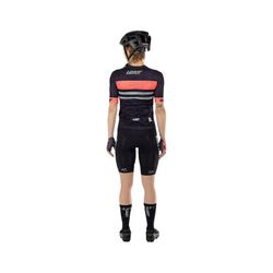Camiseta Leatt MTB Endurance 6.0 Mujer Negro | Máximo Rendimiento y Confort para Ciclistas de MTB