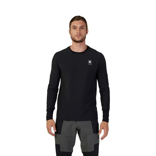 ❄️🚵‍♀️ Camiseta Técnica de Manga Larga Fox Defend Thermal – Calidez y Rendimiento para el Ciclista Exigente