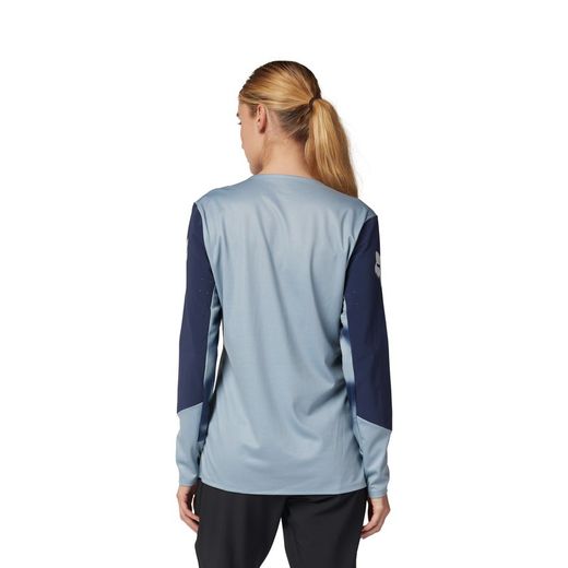 Camiseta Técnica Fox Defend Taunt de Manga Larga – Mujer: Comodidad y Durabilidad para el MTB