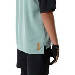 🦊 Camiseta Técnica Fox Defend — Juvenil : Rendimiento, Comodidad y Estilo para Jóvenes Aventureros