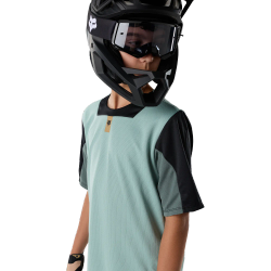🦊 Camiseta Técnica Fox Defend — Juvenil : Rendimiento, Comodidad y Estilo para Jóvenes Aventureros