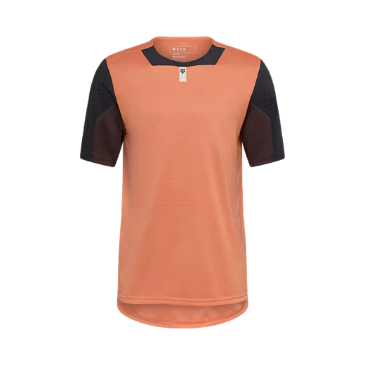 Camiseta Técnica Fox Defend – Rendimiento y Resistencia para el MTB 🚴‍♂️💨
