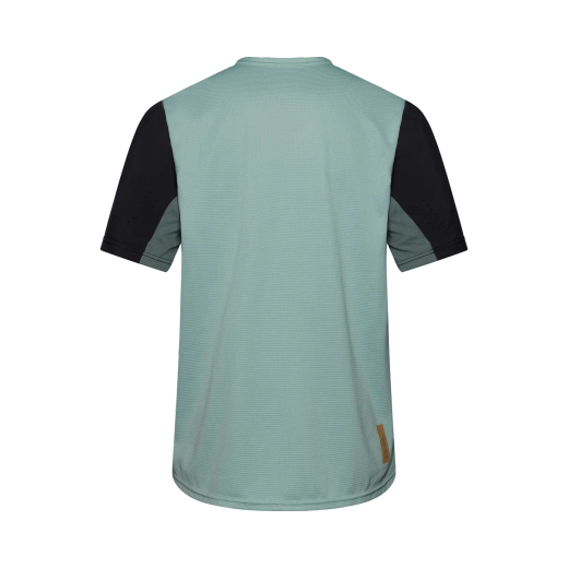 Camiseta Técnica Fox Defend – Rendimiento y Resistencia para el MTB 🚴‍♂️💨