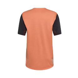 🚴‍♂️💨 Camiseta Técnica Fox Defend – Rendimiento y Resistencia para el MTB