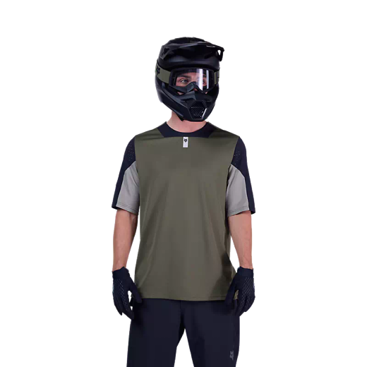 🚴‍♂️💨 Camiseta Técnica Fox Defend – Rendimiento y Resistencia para el MTB