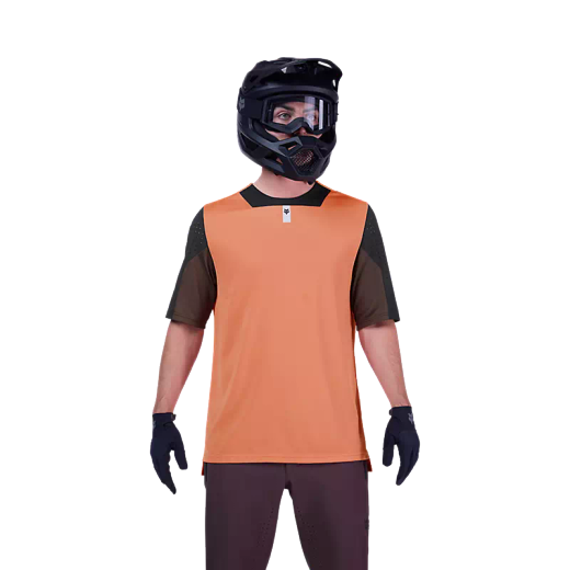 🚴‍♂️💨 Camiseta Técnica Fox Defend – Rendimiento y Resistencia para el MTB