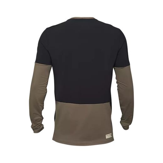 🔥 Camiseta Técnica Fox Defend Thermal 🔥 Calidez, rendimiento y resistencia para tus aventuras al aire libre 🚵‍♂️❄️
